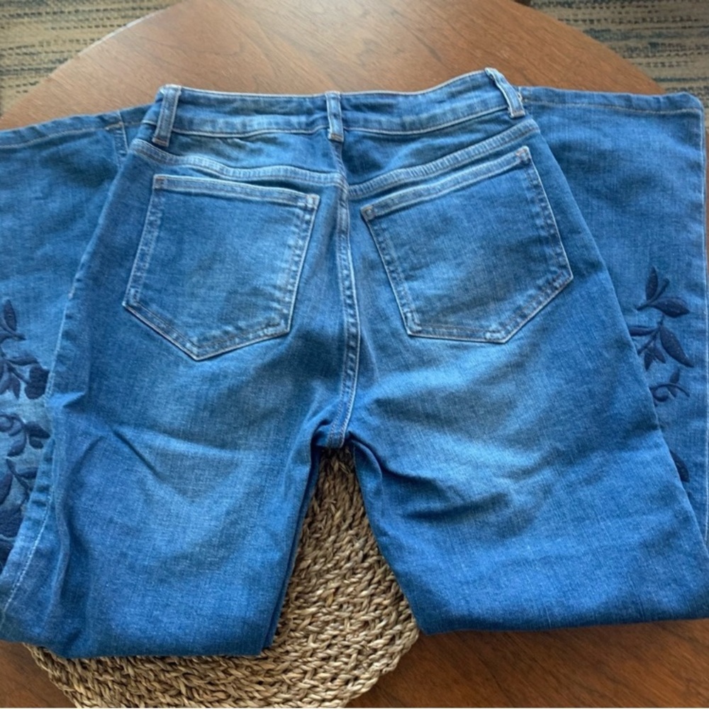 Boden The Cavendish Girlfriend Embroidered Jeans